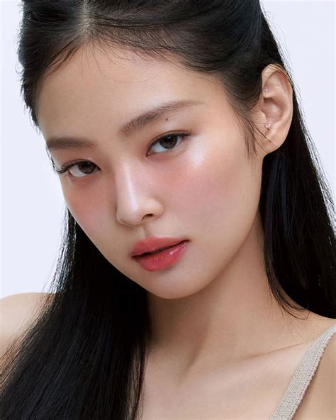 jennie nude